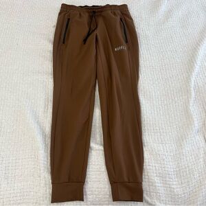 NOBULL Athletic Jogger Sweatpants Performance Training Brown S